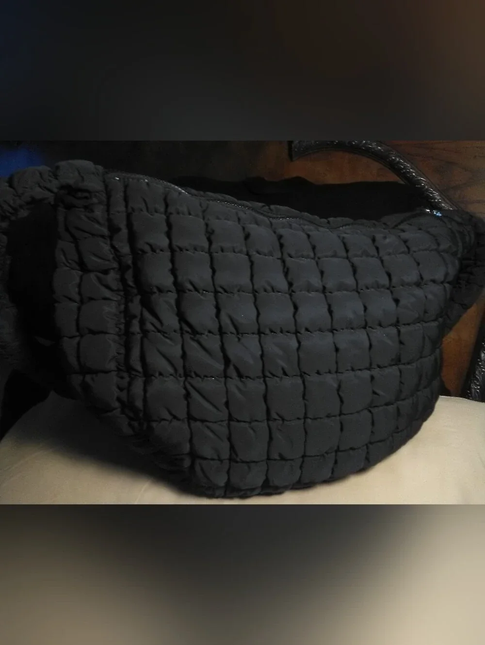 LK.NEW Black Quilted Shoulder Bag LARGE SOFT OUTER ZIPPER PKTS.